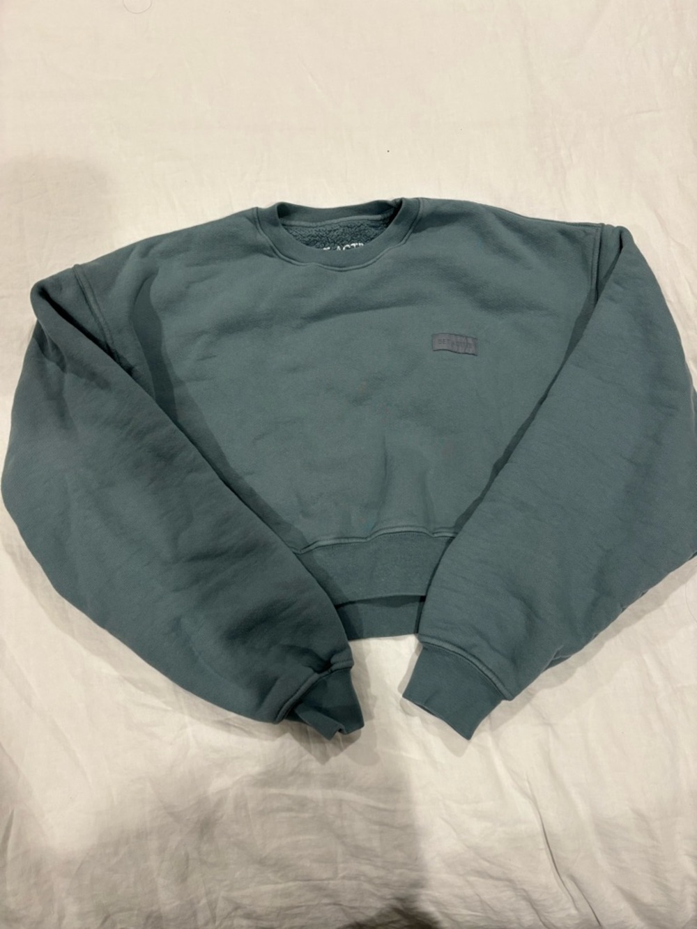 SET Active Women’s Cropped Crewneck Sweater in Wave